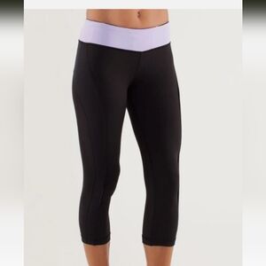 Lululemon Run: Sun Sprinter CropBlack / Lilac / Bruised Berry